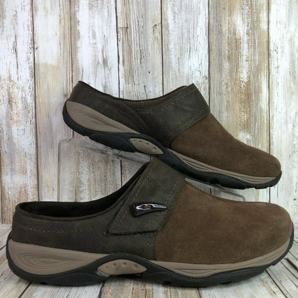 easy spirit eliana clog